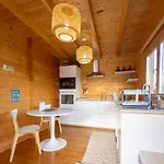 Mountain Wood Village شقة