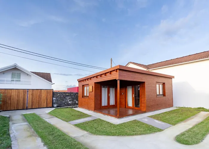 Apartment Mountain Wood Village Madalena (Azores)